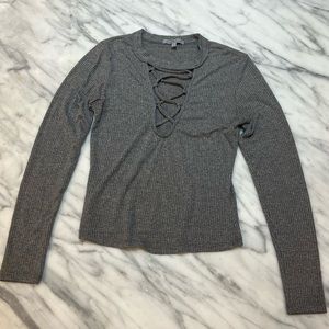 Junior’s Long Sleeve Top